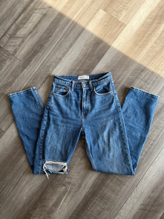 Abercrombie & Fitch Denim - Abercrombie & Fitch The Ankle Straight Ultra High Rise Distressed Jeans Sz 25/0L